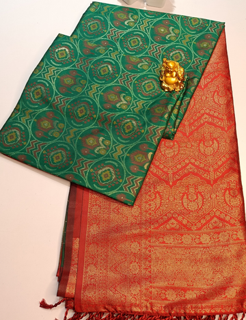 Bottle Green with Contrast Border Pochampally Soft Silk Saree with blouse piece