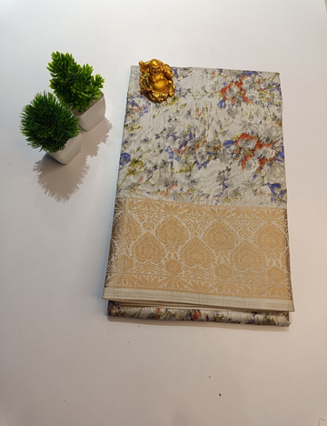 Floral Patterned Saree in Luxurious Gold Zari Dola Silk ( with contrast blouse piece)