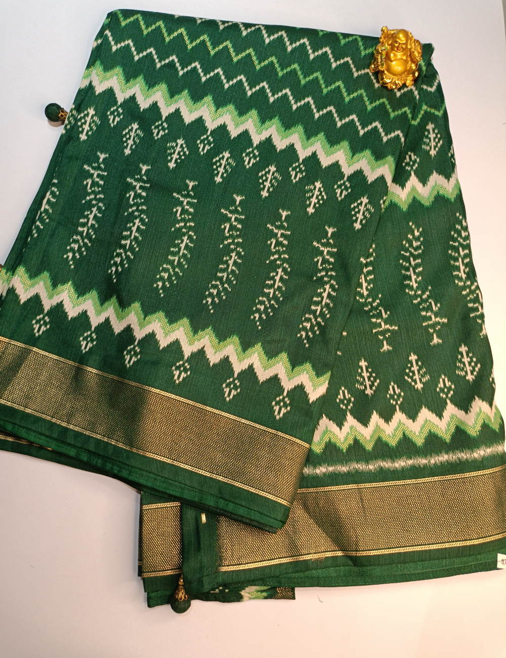Green  Ikkat Cotton Saree with Self-Design Matching Blouse