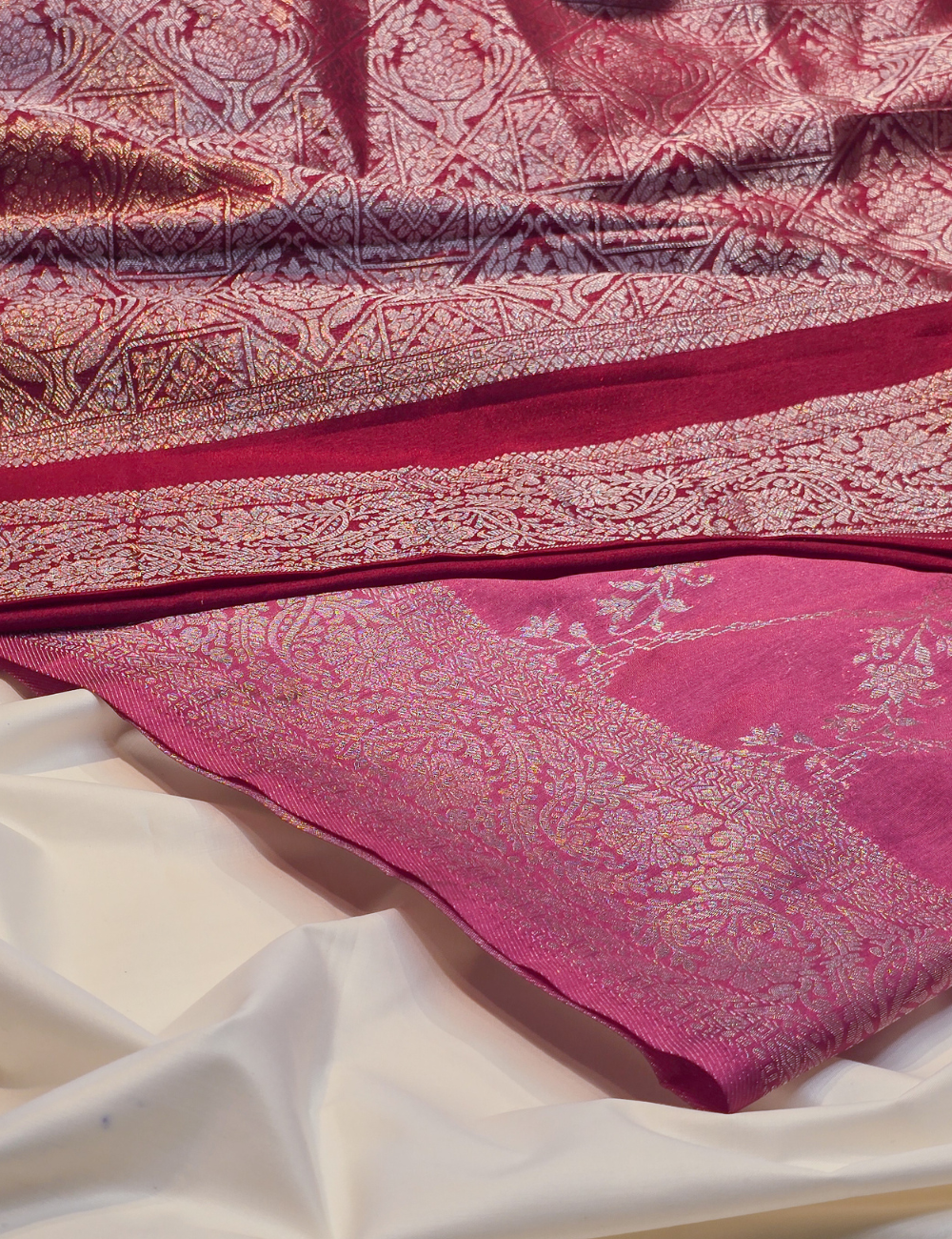 Onion Pink Soft Banarasi saree with Contrast Border, Pallu and Blouse piece