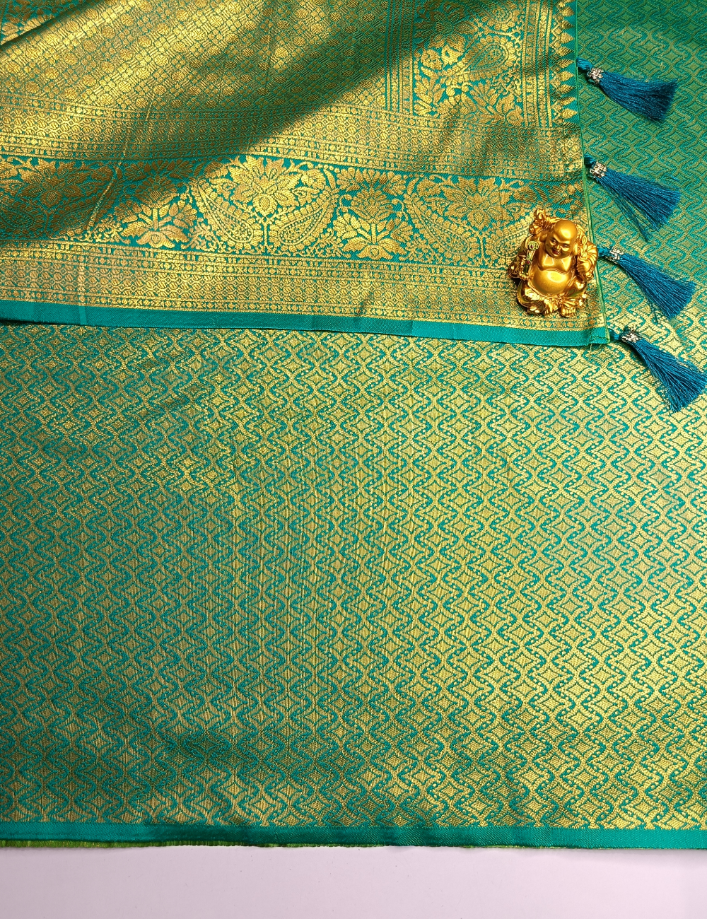 Multicolor Silk Saree with Bold Contrast Pallu and blouse piece