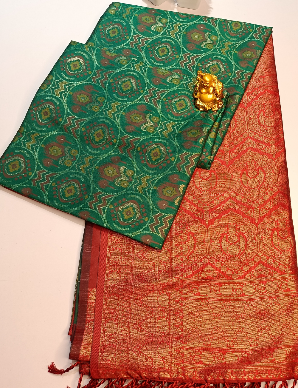 Bottle Green with Contrast Border Pochampally Soft Silk Saree with blouse piece