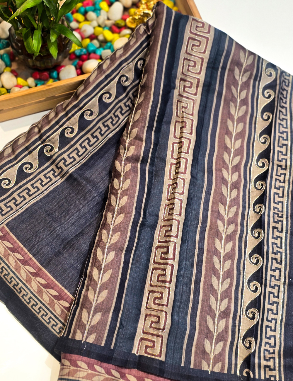 Grey Color Soft Cotton Saree with Zari-Outlined Floral Design (and with blouse)