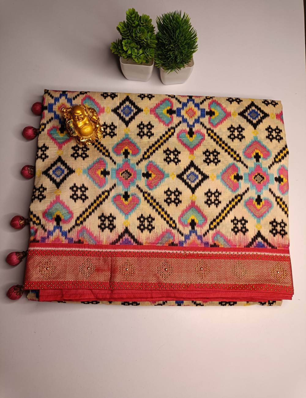 Cream Ikkat Cotton Saree with Contrast Pink pallu and blouse